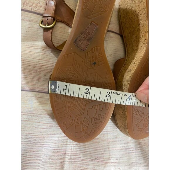 Born Women's Alaina Brown Leather WedgeSandals Platforms - 9 - Picture 11 of 12